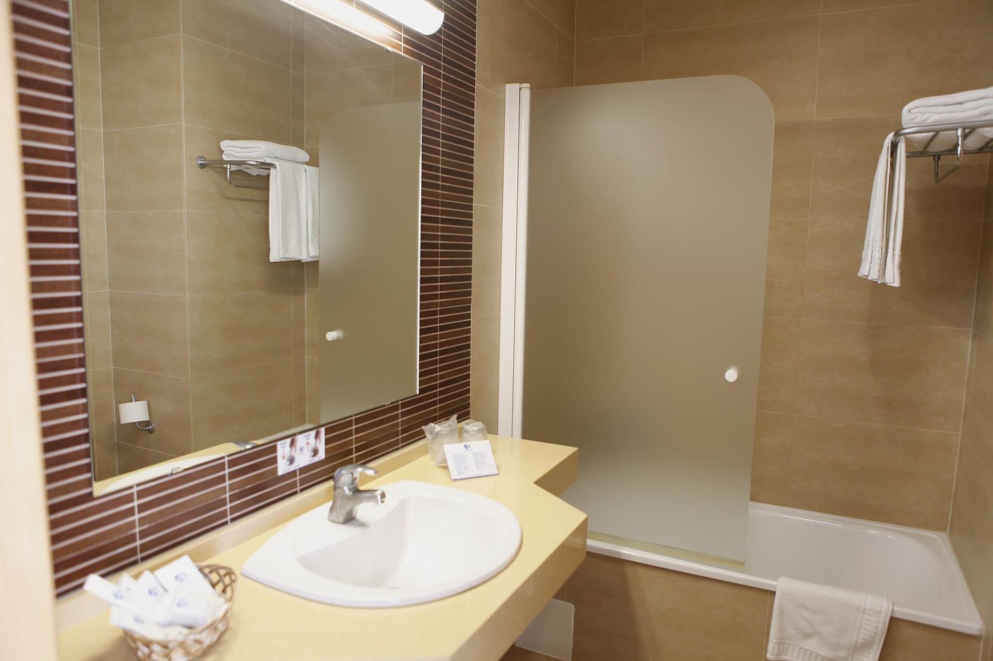 Hotel Adiafa Барбате Экстерьер фото
