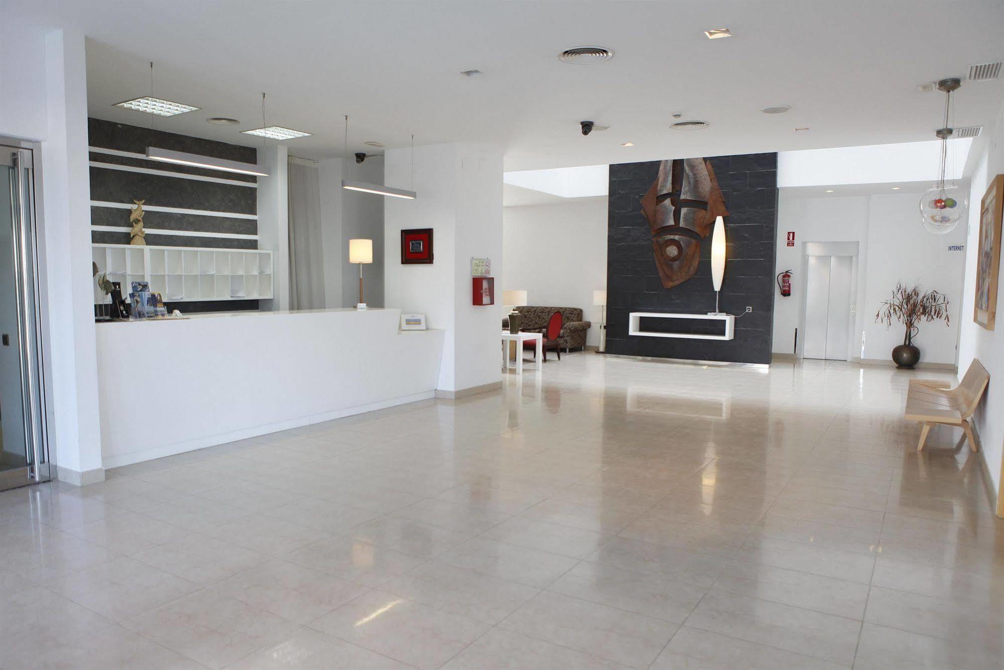 Hotel Adiafa Барбате Экстерьер фото